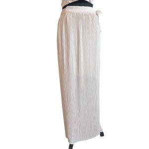 Chic Pinky Cream Pencil Pleated Skirt
